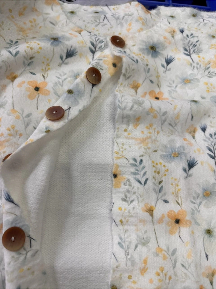Joli Cardigan en Maille Imprimé à Boutons avec Motif Floral