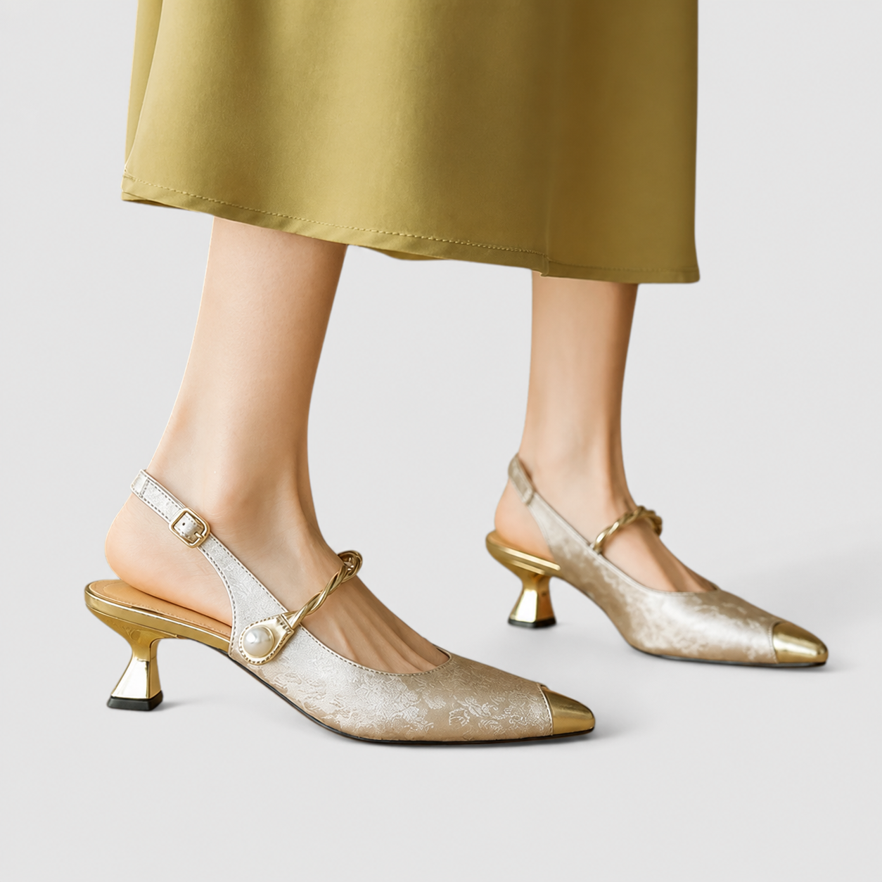 Beige / 42