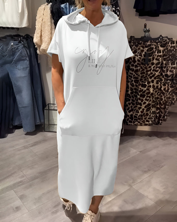 Ève™ | Robe décontractée avec capuche et coupe féminine