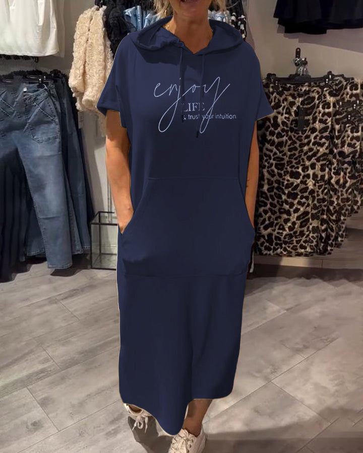 Ève™ | Robe décontractée avec capuche et coupe féminine