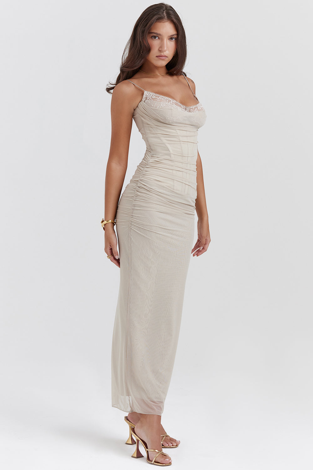 Raquel | Robe Élégante et Moderne