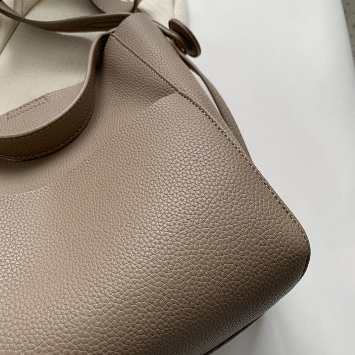 Élora – Sac à bandoulière élégant et intemporel