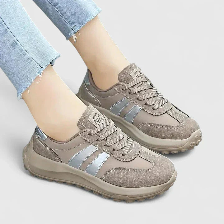Gris / 43