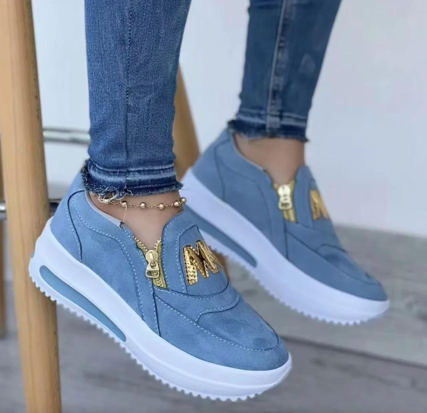 Bleu / 43