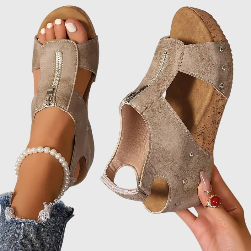 Beige / 42